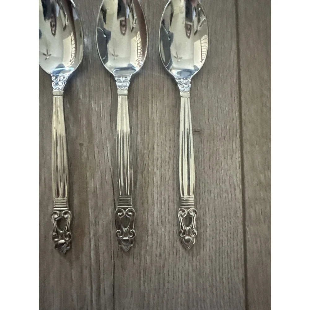 4 Towle‎ Stainless Steel 18/10 KING GUSTAV Teaspoons China